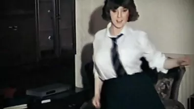 Crnka besplatni sexi filmovi jebanje s muškarcem.