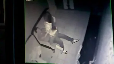 Iphone121 pees dok jahanje penis. besplatni erocki filmovi