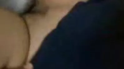 Kineska djevojka porno filmovi gratis prvi put uzima dva člana.