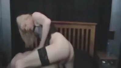 Nema vremena xxx besplatni porno filmovi da se osuši od sperme.