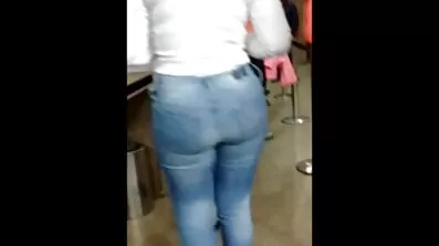 Glupane porno film besplatni jebene zločeste cure.