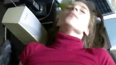 Alesia Fingering maca, vuče prištić dupe. besplatni filmovi por
