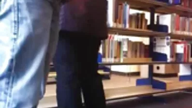 Dama jebanje u dupe i šupak je postao širi. seksi besplatni filmovi