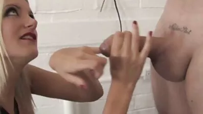 Ćelava žena besplatni porno filmovi sa prevodom jebanje s Negritos u kuhinji.