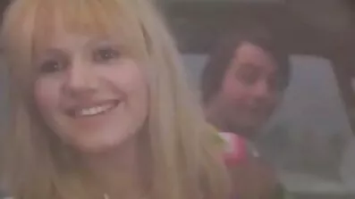 Lesbian jebu u porno filmovi gratis svlačionici.
