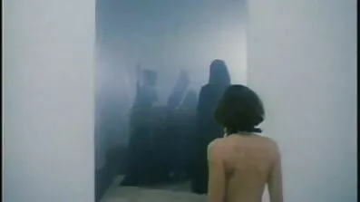 Crna besplatni pormo filmovi sluškinja hotela ima spolni odnos s parom.