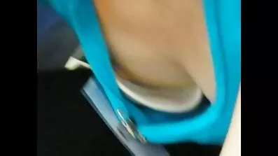 Dogovorili su se da se ševe porno filmovi besplatno usred teretane.