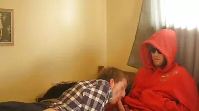 Barmen ima spolni amaterski porno filmovi odnos s posjetiteljem.