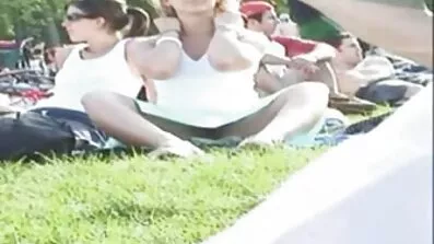 Kraljice vode puše dok pornici najbolji besplatni porno filmovi rade.