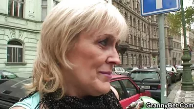 Angela bijeli seks besplatni porno filmovi s crnim muškarcem. Jebeno potpuno.