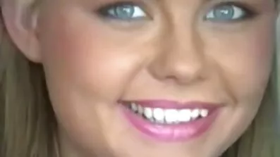 Van divljak varao porno filmovi besplatno je svoju djevojku s crnom Nicole Kitt.