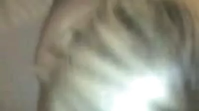 Muškarac porno filmovi besplatni za gledanje obraduje svoju djevojku seksom u raznim šik.
