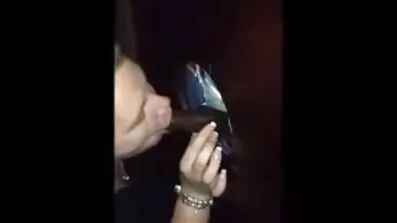 Točka Bella Rolland porno filmovi gratis spremna je za težak udarac.