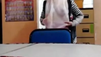 Lili Adams jebanje seks sa svojim ljubavnikom. Veliki besplatan porno film kurac u olovci.