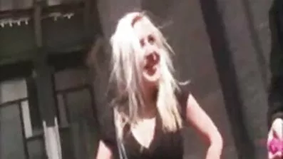Unutarnja ejakulacija u pičku besplatni porno seks s Velikim Klitorisom (mini-internet).