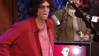 Sperma skidanje porno filmova joj ne leti u lice, već na mene.