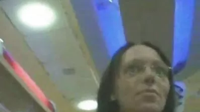 Seksualni odnos u besplatni domaci filmovi 18 uredu s radnim kolegom.